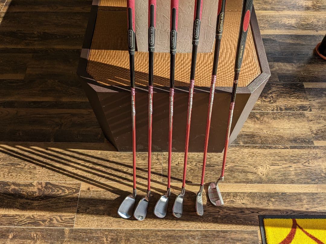 新品スポーツ - ゴルフクラブセット 初心者用 女子 ミエコウエサコ mu