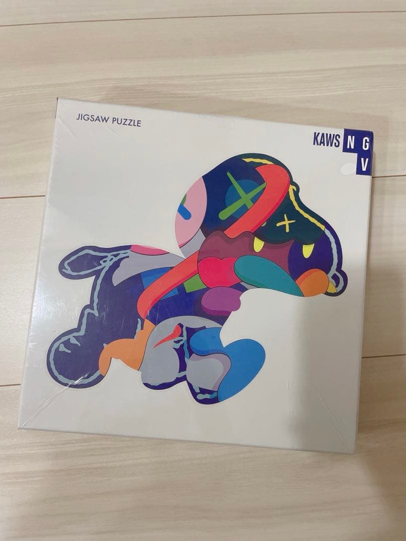 ジグソーパズル　スヌーピー　KAWS Jigsaw Puzzle NGV 新品 Running Snoopy Puzzle