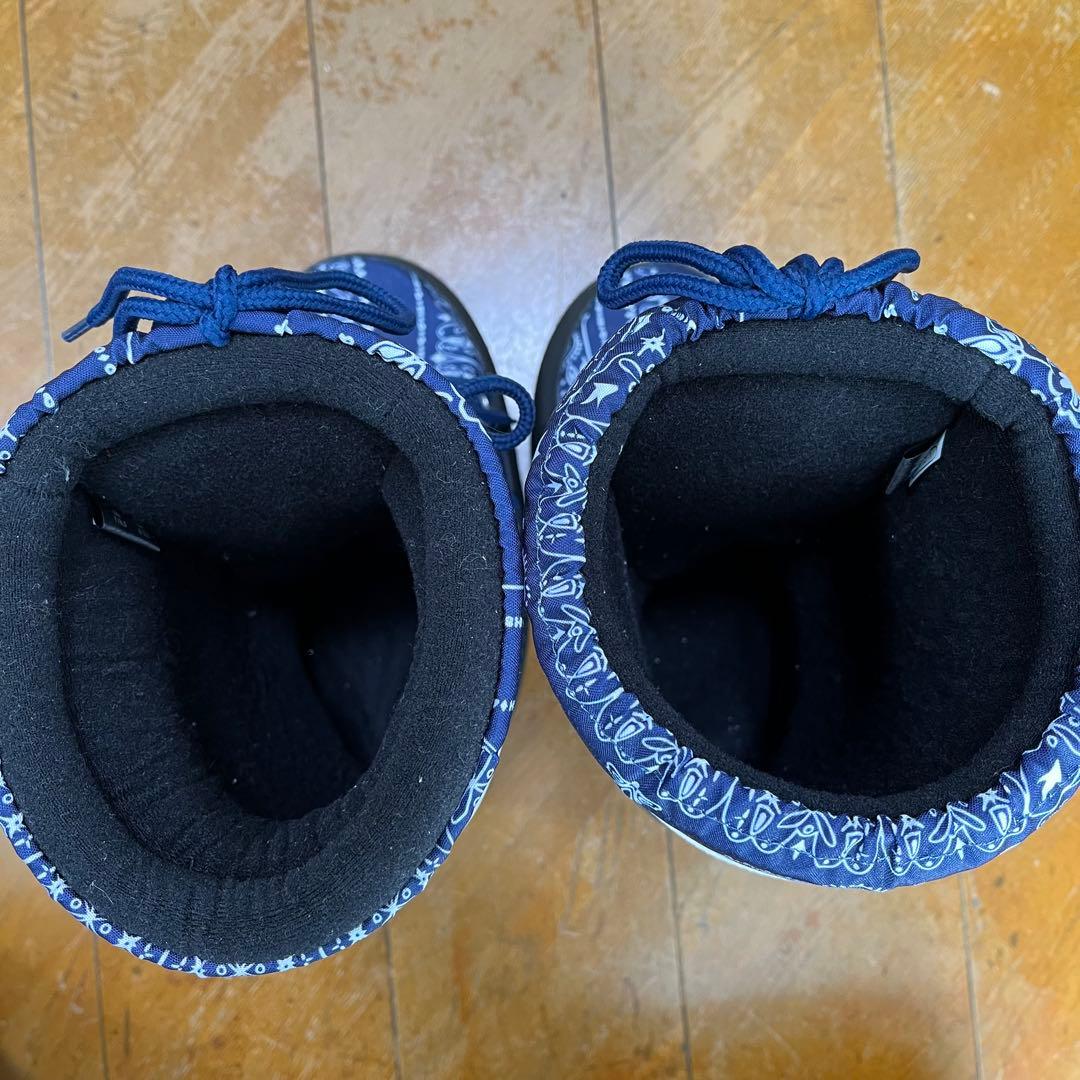 MOON BOOT ペイズリー柄　ネイビー　25.5cm