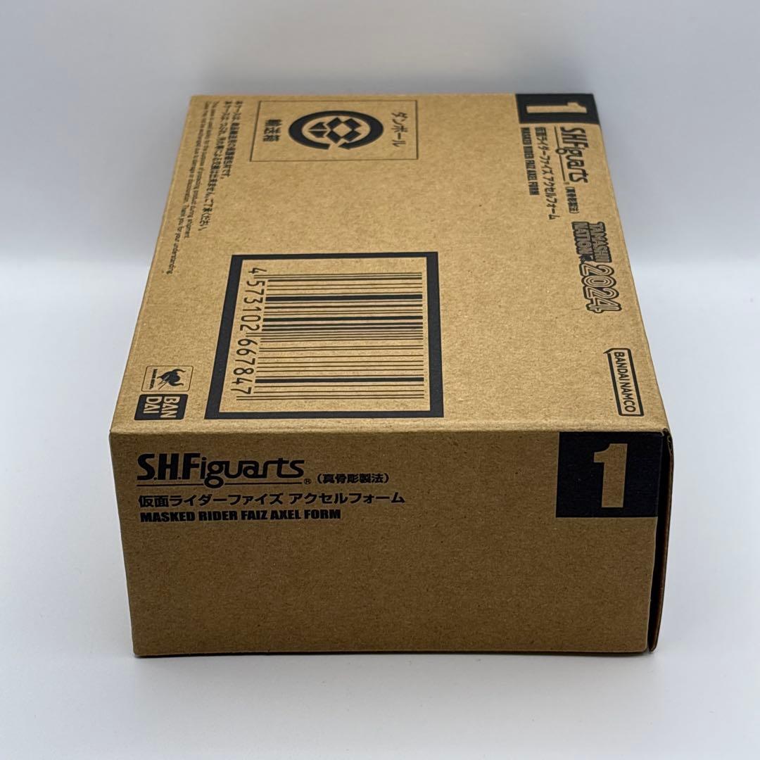 S.H.Figuarts 真骨彫製法 仮面ライダーファイズ アクセルフォーム