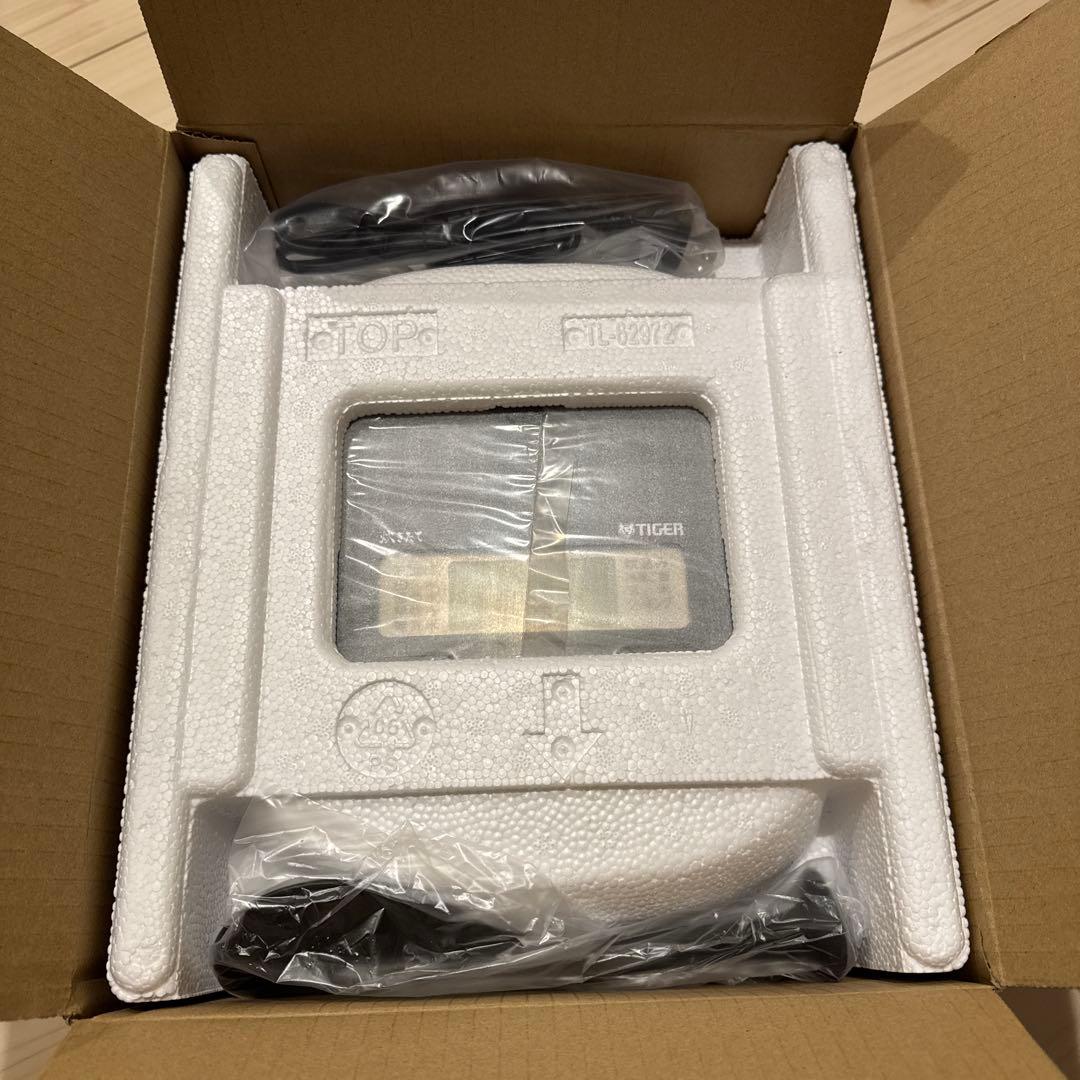 TIGER JBS-B055 KL 炊飯器 0.54L