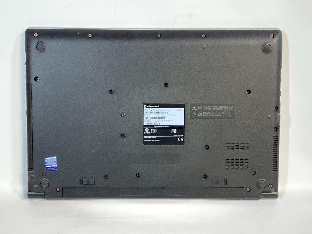 東芝 SSD/Win11 Pro 24H2/8世代i3/15.6型/B55/M