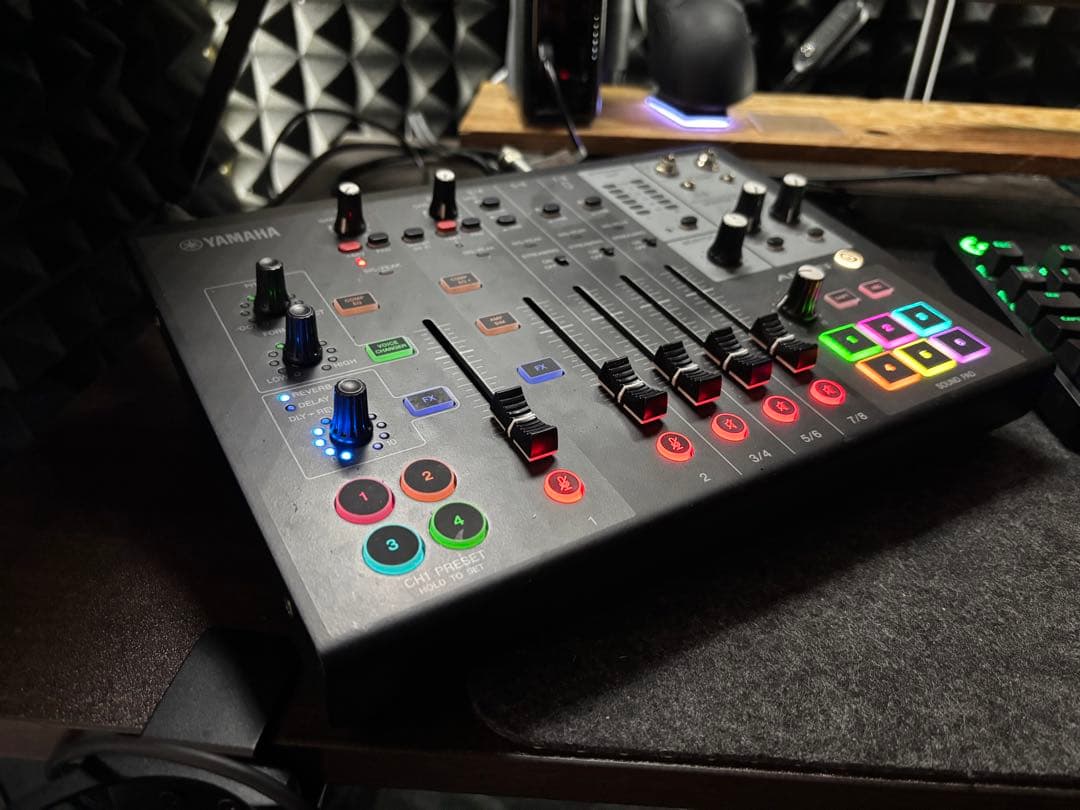 YAMAHA AG08 インターフェース Amazon.com: Yamaha AG08 Black 8-Channel Live Streaming Loopback