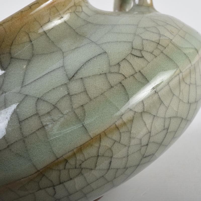 中国 哥釉 青磁 氷裂文 双耳香炉 C 9106 - メルカリ