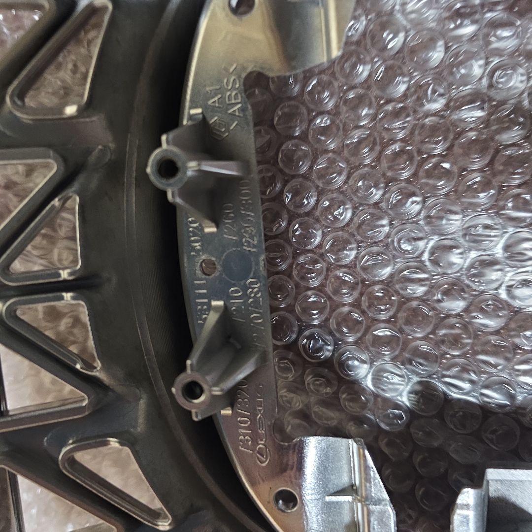 LS500 LS500hフロントメッキグリル - メルカリ