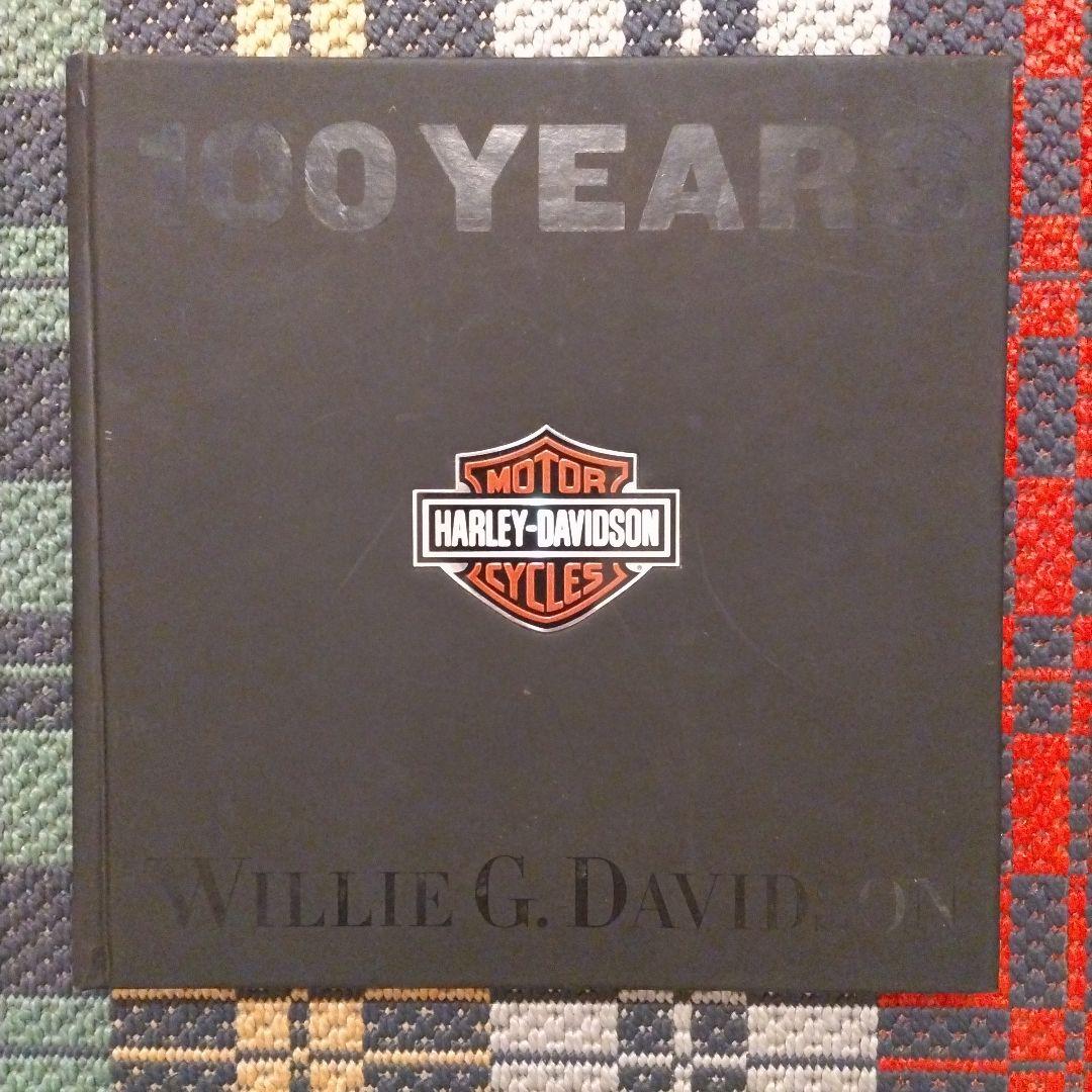 洋書 100 YEARS HARLEY-DAVIDSON Harley-Davidson: 100 Years: Crestline: 9780760324547: Amazon.com