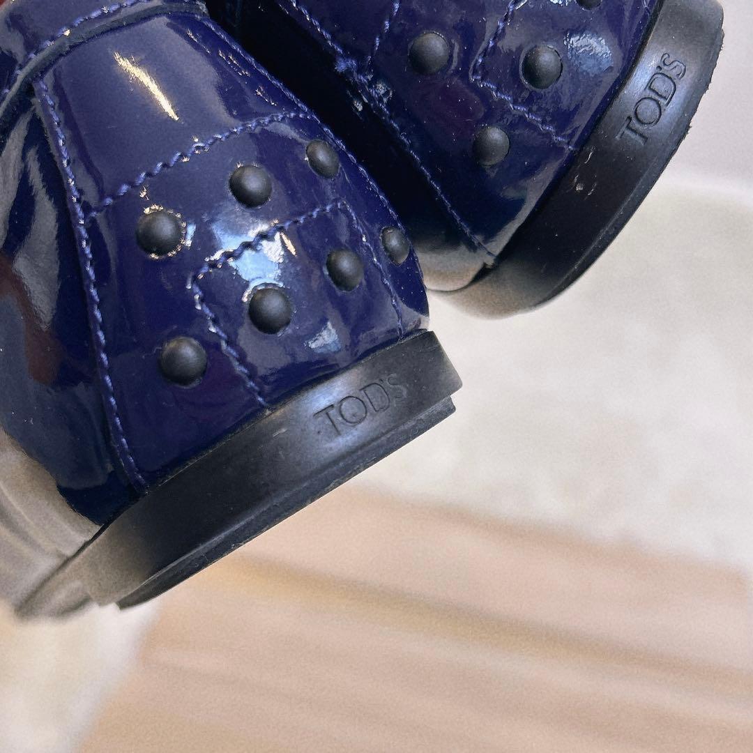 TOD'S トッズ ローファー パテント ロゴ刻印 24cm ネイビー - メルカリ