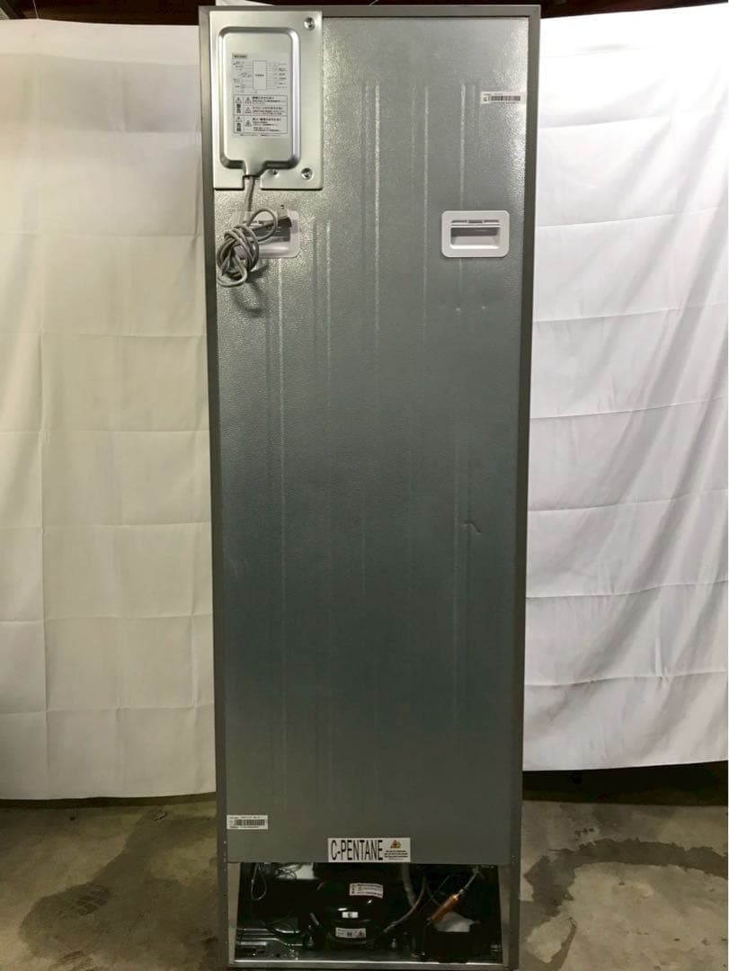 美品】アイリスオーヤマ 4ドア冷蔵庫 IRSN-32B 2024年320L - メルカリ