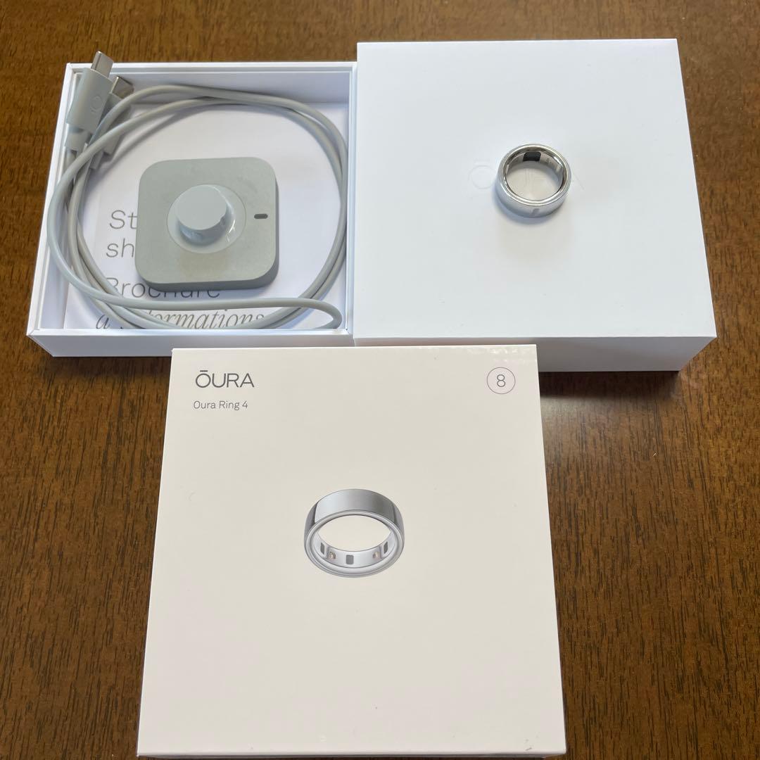 Oura ring 4 US 8 シルバー 充電器あり オーラリング 人気