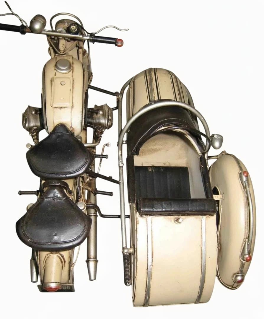 1/6 BMW バイク サイドカー クールガールやバービーを乗せれる