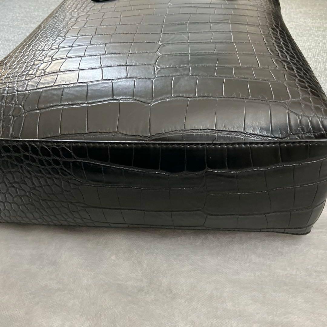 美品】クロコ型押し 縦型ビジネスバッグ ブラック プレゼント - メルカリ