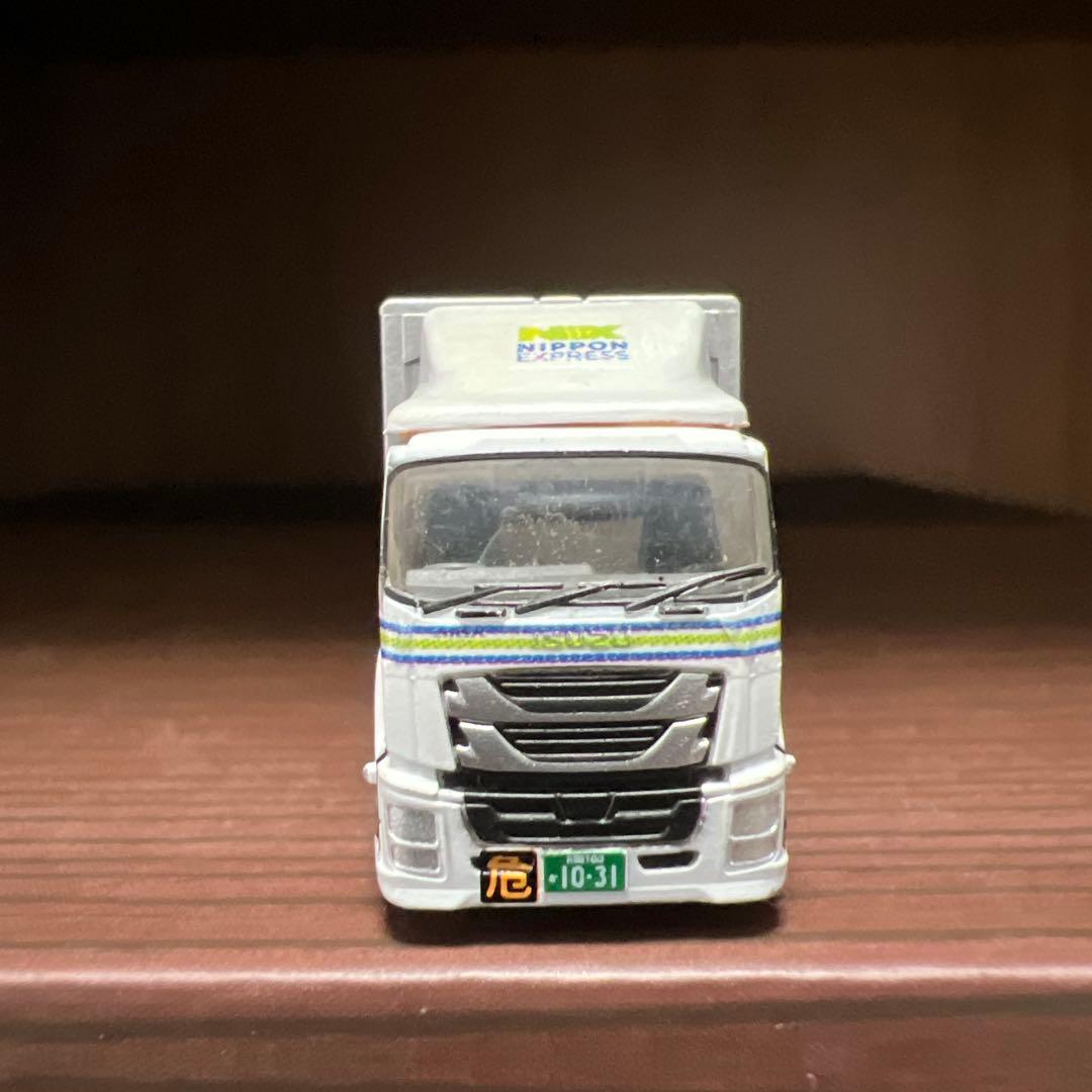 トラックコレクション いすゞギガ 日本通運 NXカラー 低床4軸ウイング