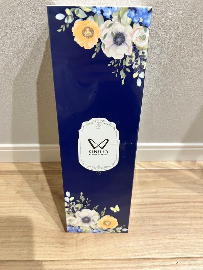 新品未開封　KINUJO キヌージョ W worldwide model 黒 KINUJO（絹女） ストレートヘアアイロン W world wide model ブラック