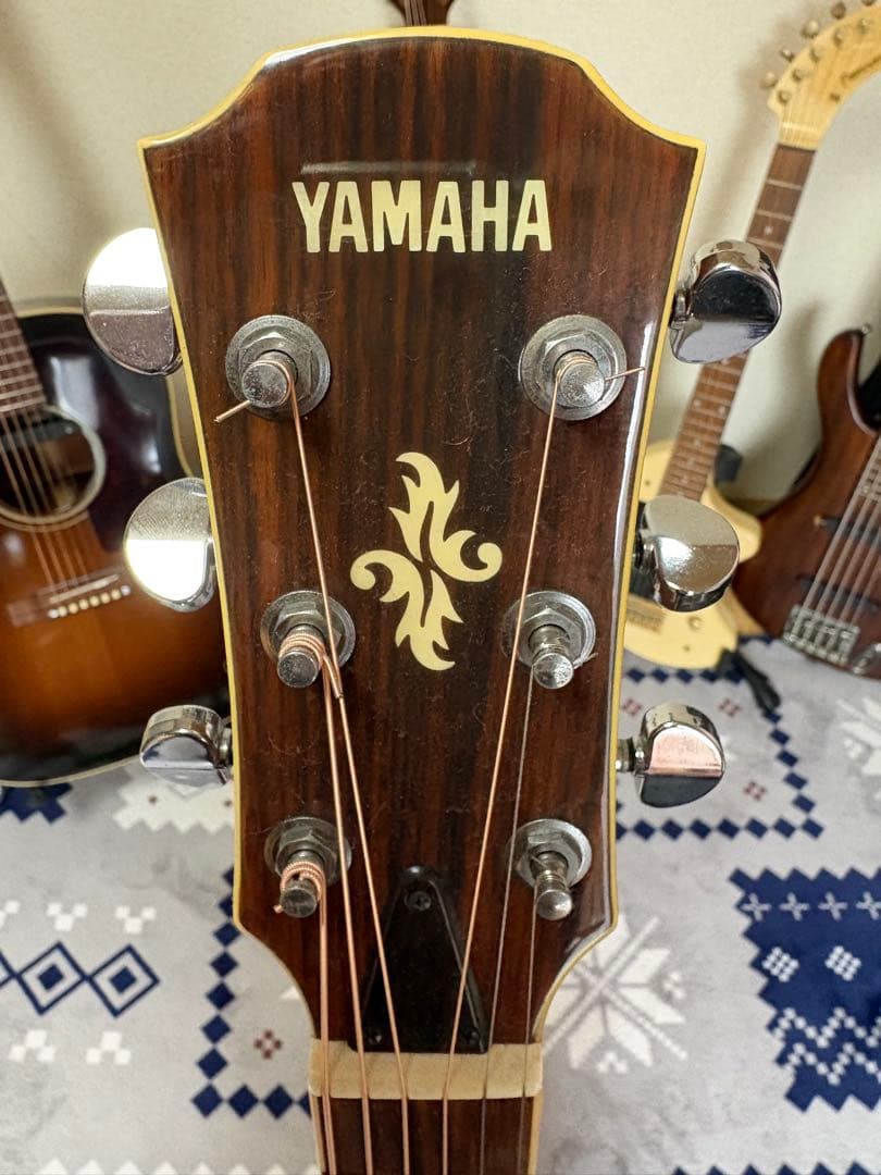 J*n様 Yamaha APX700 NT エレアコ(ハードケース付) 激安