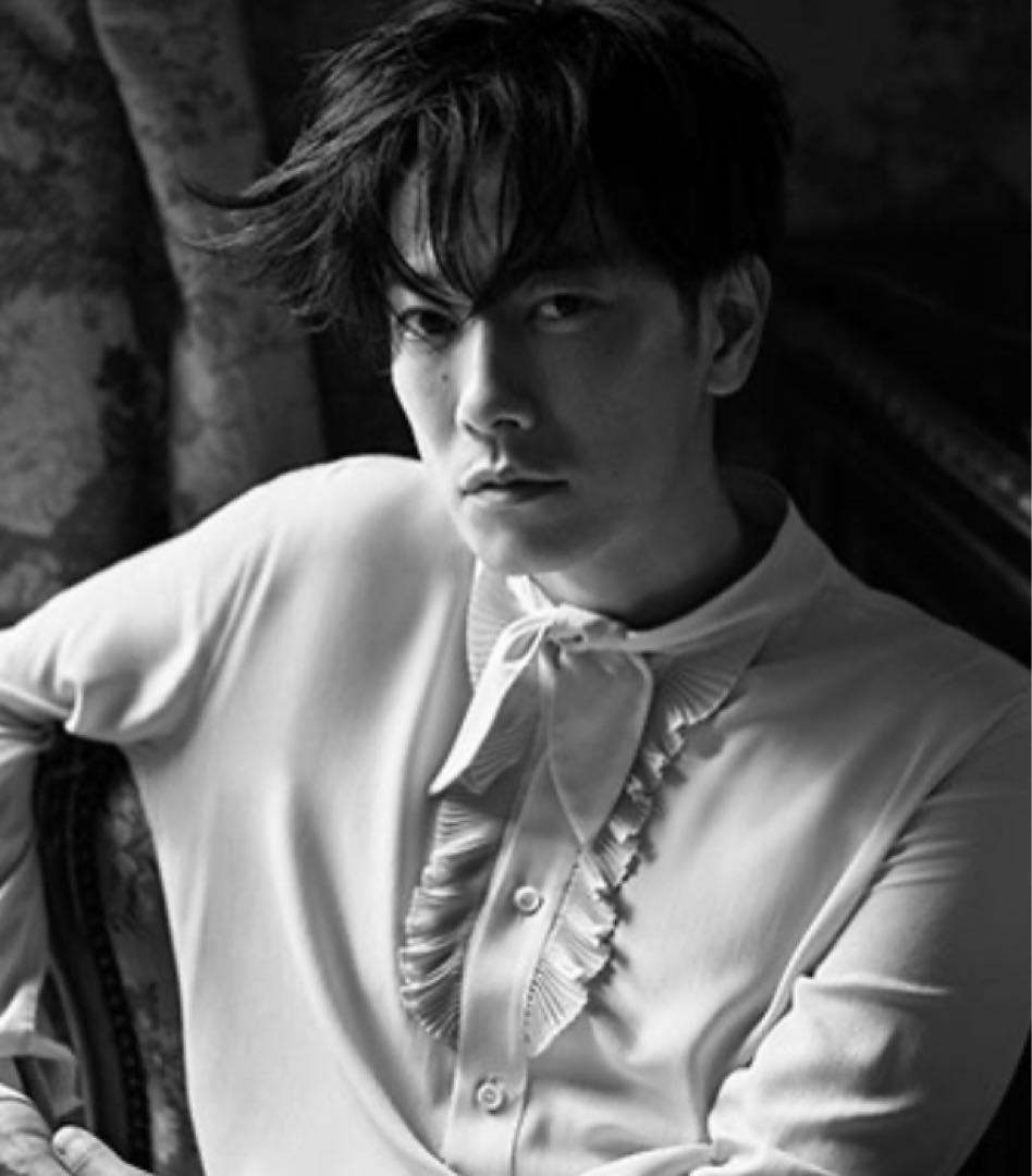 佐藤健　写真集　「Beyond」 佐藤健×マリオ・ソレンティ『Beyond』パリを舞台にコラボレーション