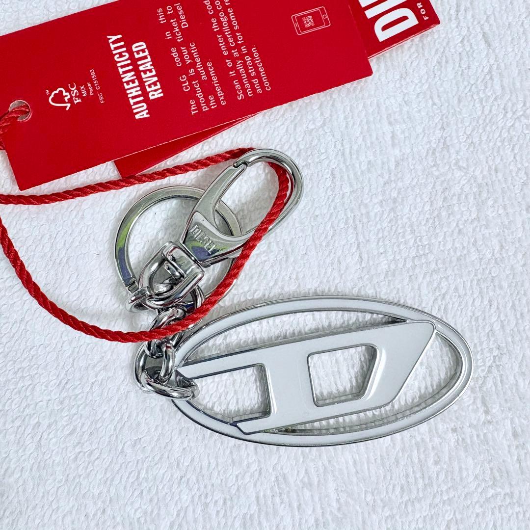 DIESEL ディーゼル キーホルダー メタル Dロゴ X08462 チャーム DIESEL（ディーゼル） キーホルダー X08462 PR581 H9040 ホワイト
