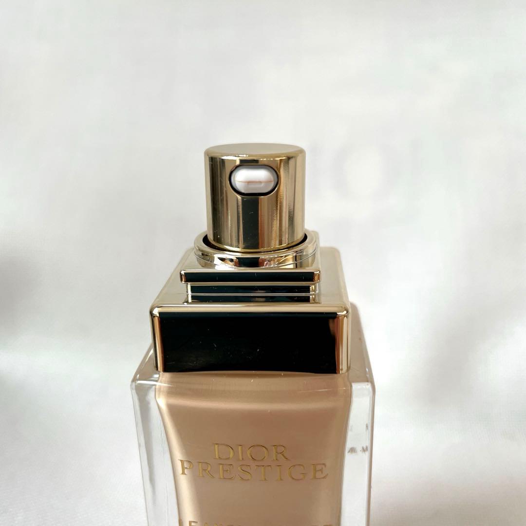 ⭐︎Dior⭐︎プレステージ ル フルイド タン ドゥ ローズリキッド 0N