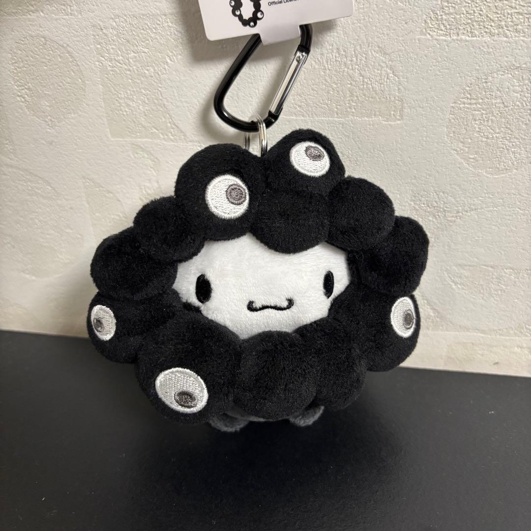 サンリオ ミャクミャク カラビナ シナモロール - メルカリ