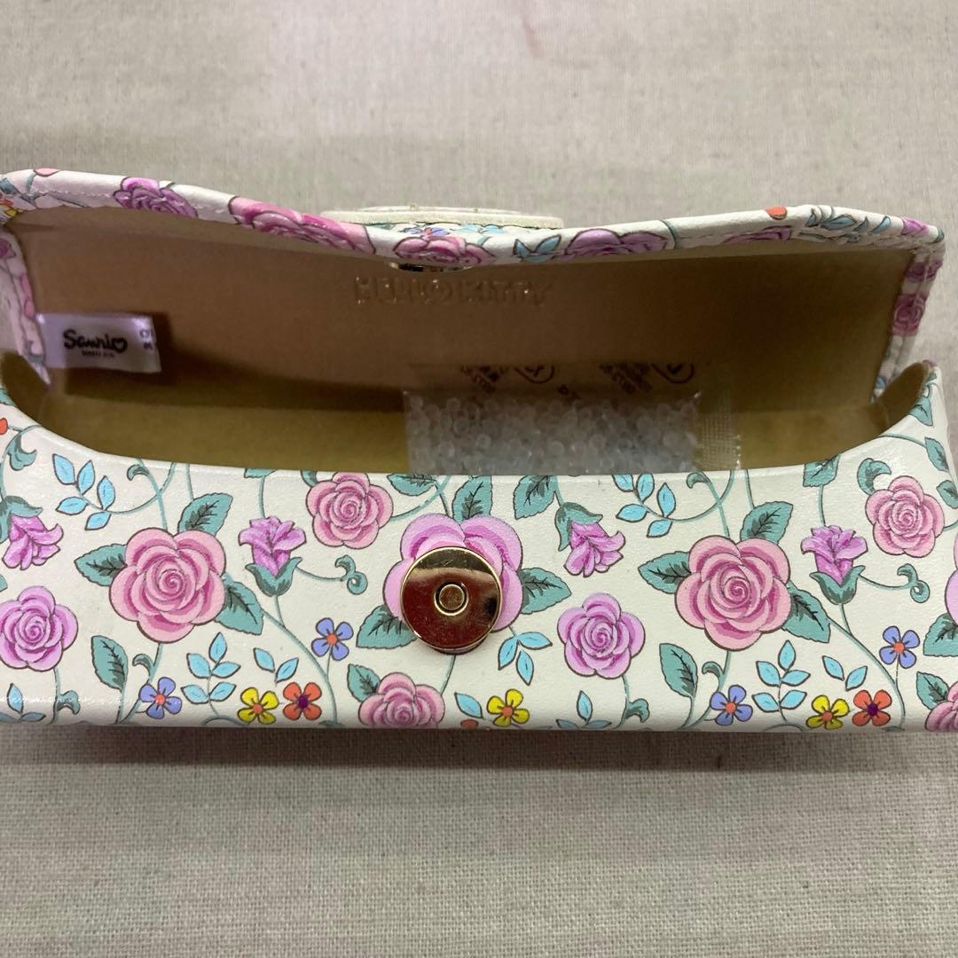 希少☆新品未使用】ハローキティ メガネケース 浅草文庫 2014年製