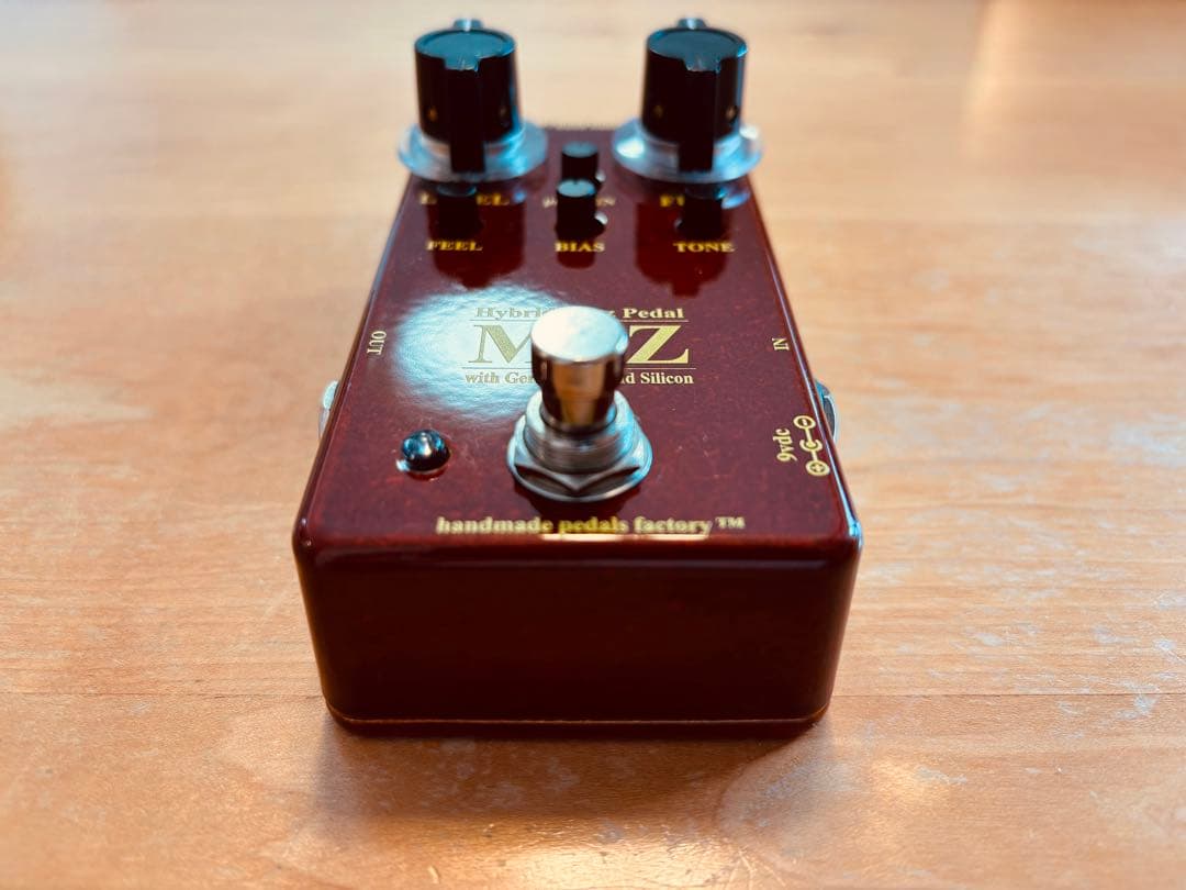 【夏休み値下】Myriad FuzzクローンペダルpreGain搭載