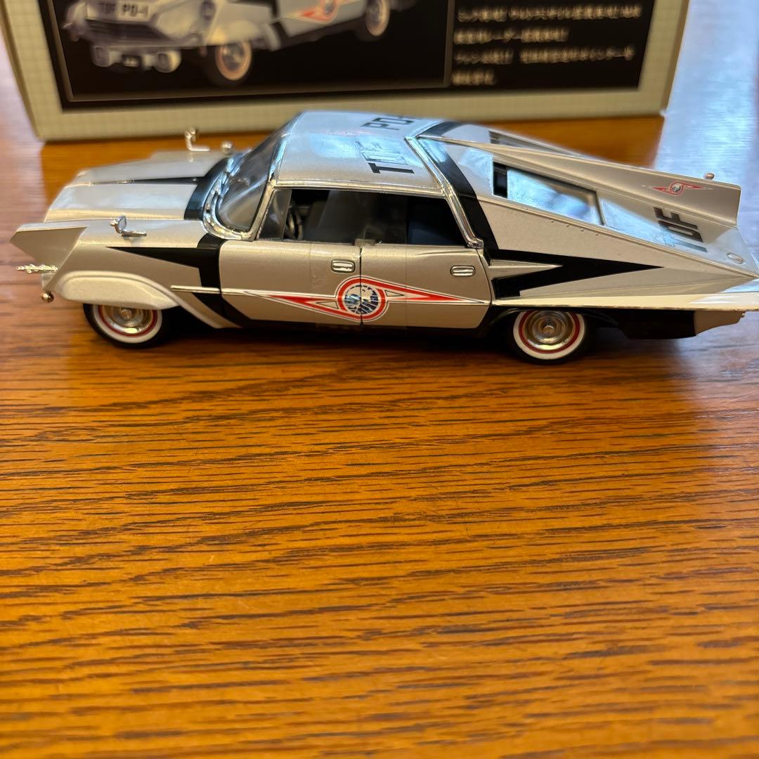 ウルトラセブン TDF PO-1 究極精密造形ポインター号 1/32 - メルカリ