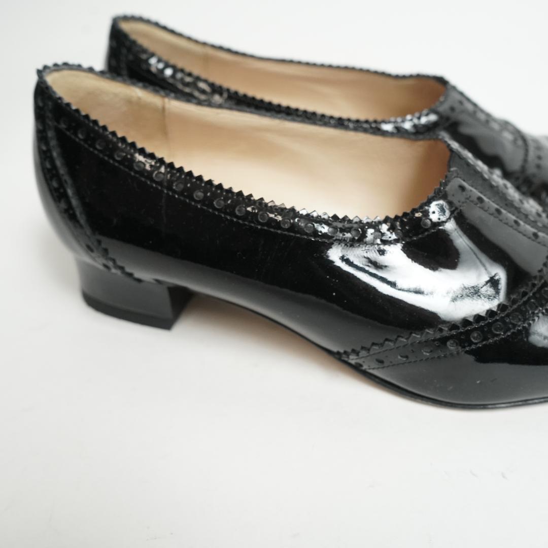 【美品】マノロブラニク エナメル ローファー レザー 24.5cm