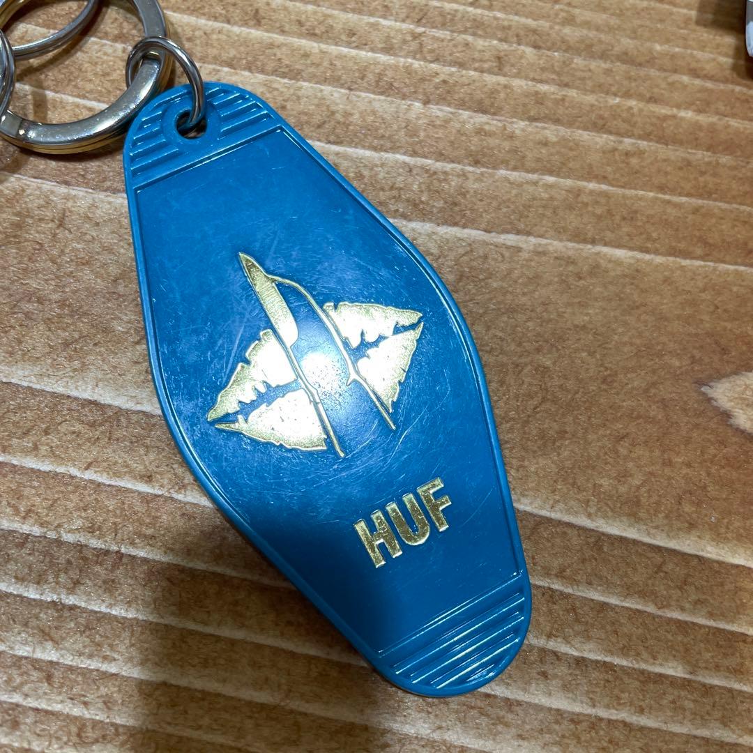 hufキーストラップ HUF（ハフ） キーホルダー HUF eightynine DESERT KEY HOLDER