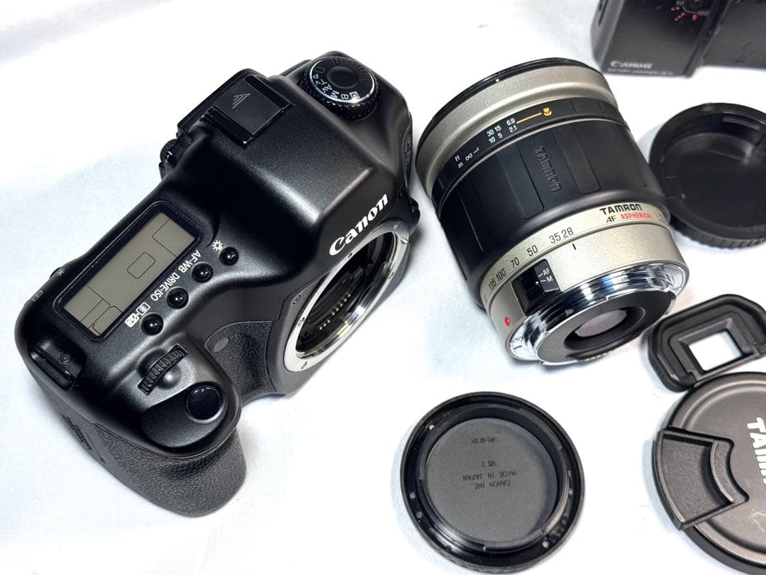 Canon EOS 5D 初代 後期型 美品 付属品多数 28-200 レンズ付 - メルカリ