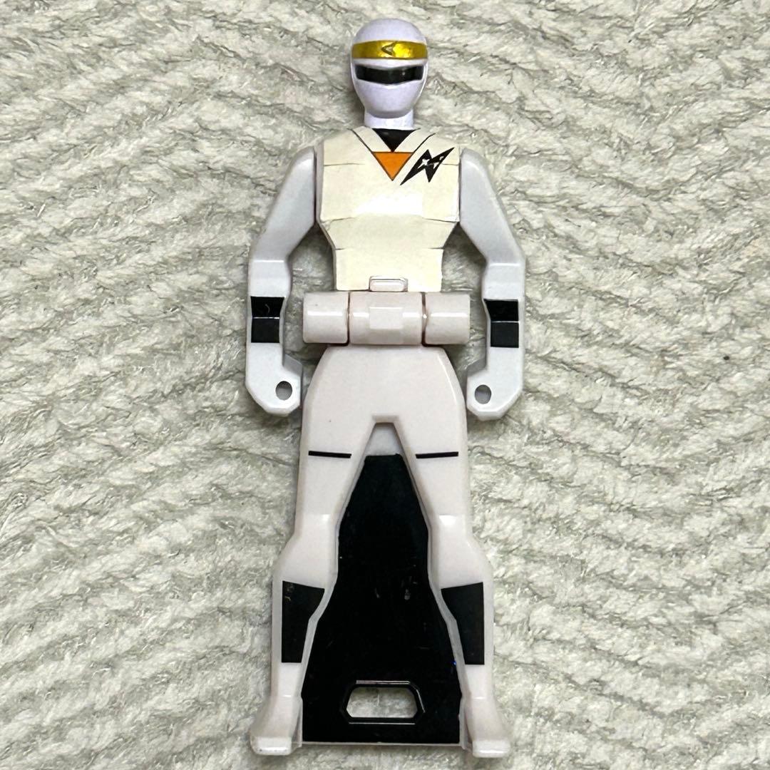 ニンジャホワイト レンジャーキー 忍者戦隊カクレンジャー海賊戦隊