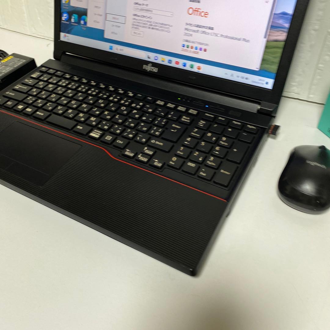 Windows11 オフィス付き Core i5 SSD メモリ16GB 富士通