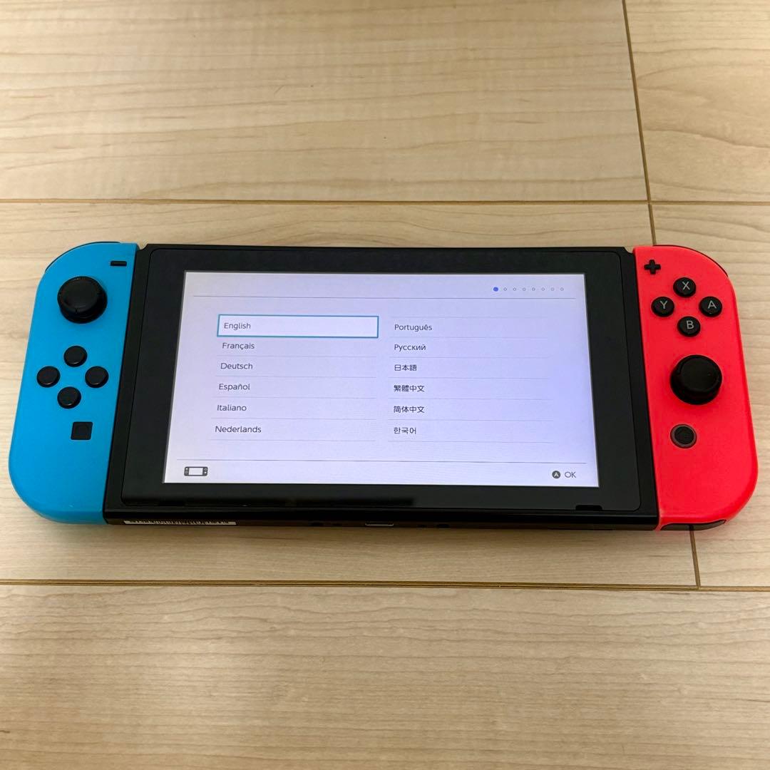 Nintendo Switch 本体 ネオンレッド・ブルー ケース付 - メルカリ
