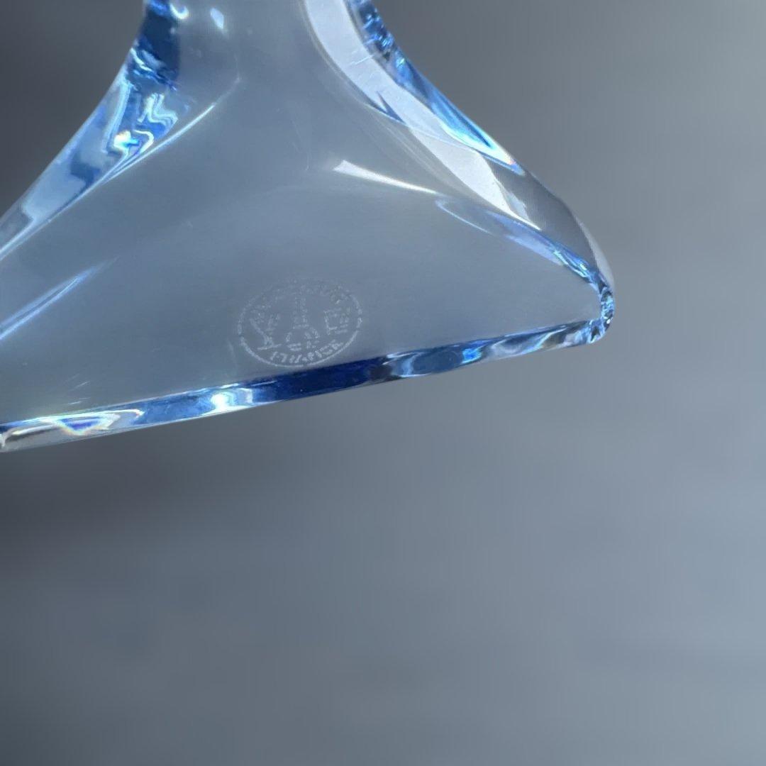 Baccarat 青色ガラス製イルカの彫刻 - メルカリ