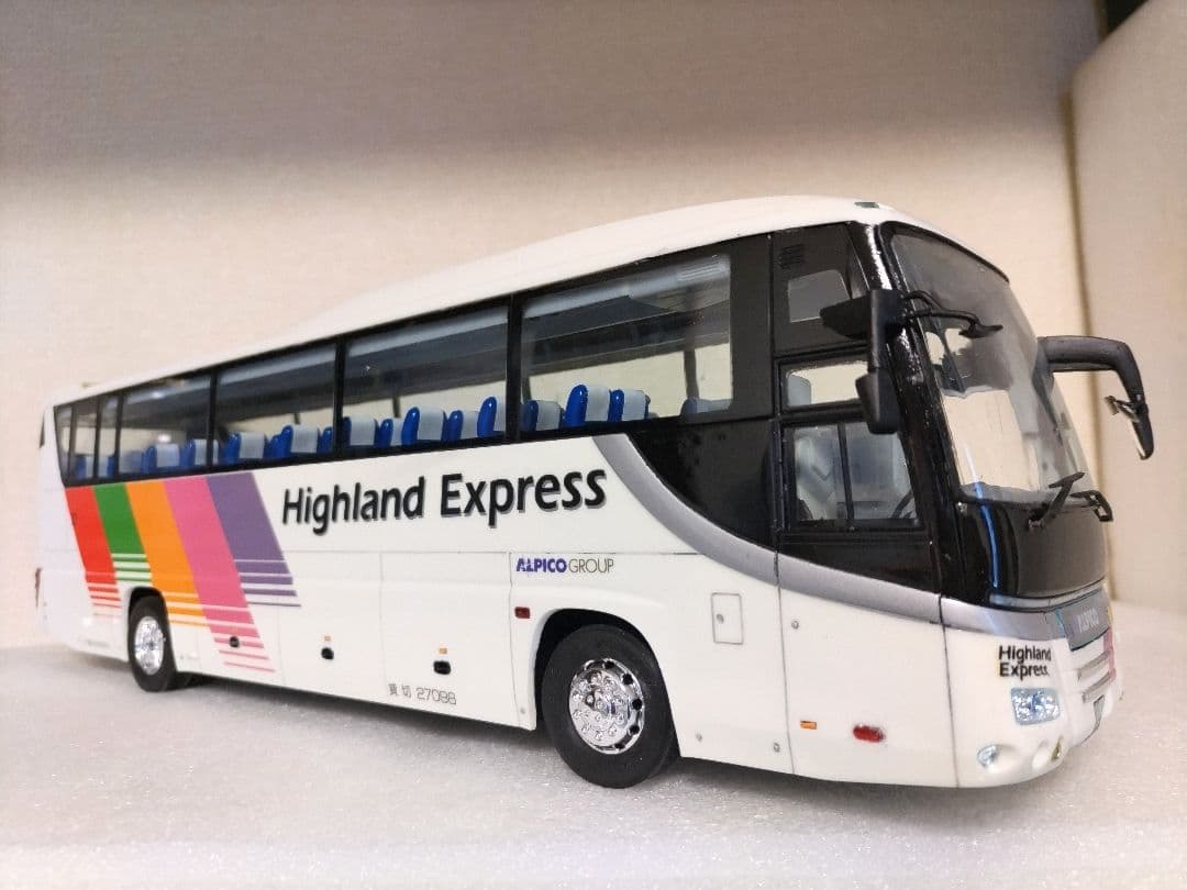 1/32 アルピコハイランドバス(日野セレガSHD) 素人組立品 - メルカリ