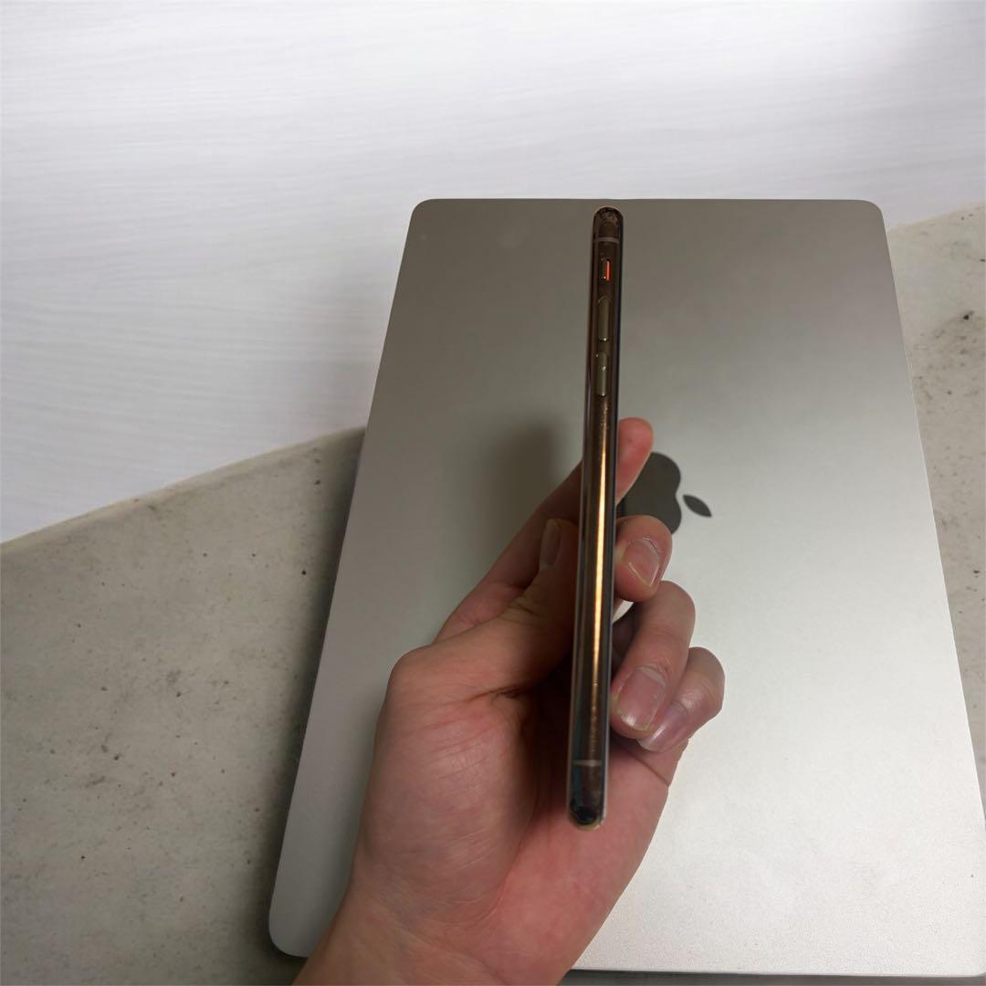 ジャンク】iPhone XS 本体 64GB ゴールド 画面下部タッチ操作不可