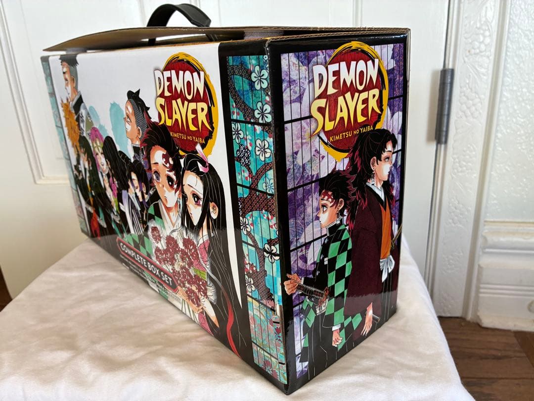 1/28迄 Demon Slayer CompleteBox 鬼滅の刃 英語全巻 - メルカリ