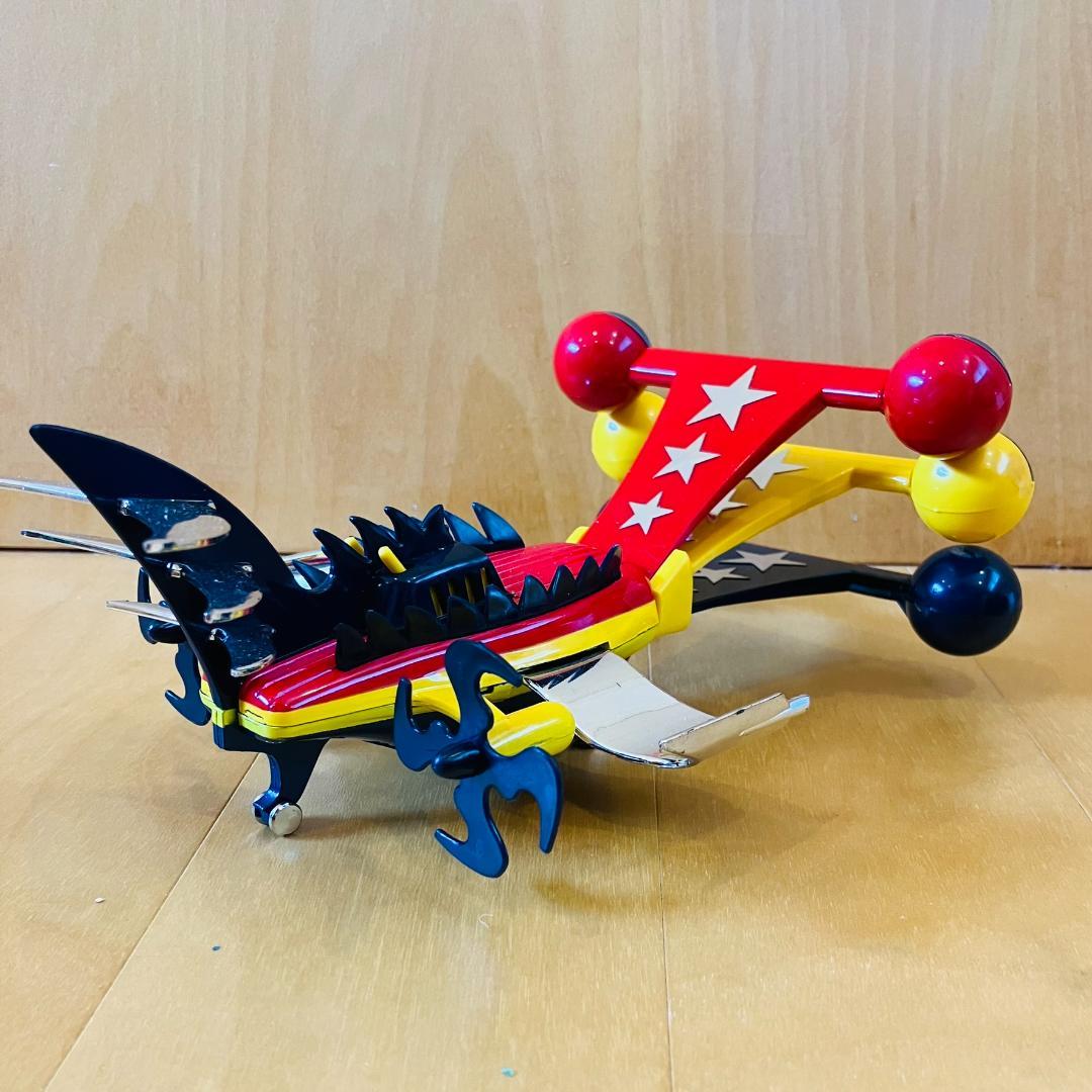 タカトク 合金 超神ビビューン ベニシャーク 当時物 - メルカリ