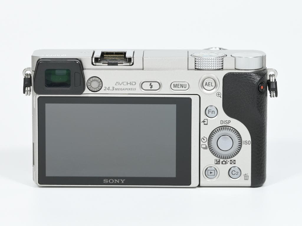 【美品】 ソニー α6000 ILCE-6000 レンズセット《SC数5220》