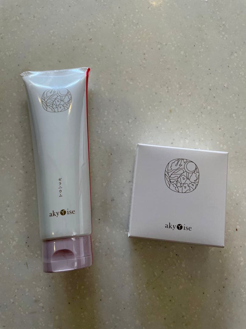 akyuise 洗顔料 日本製 ファイントゥデイ 洗顔専科 パーフェクトホイップa 120g Green Beans