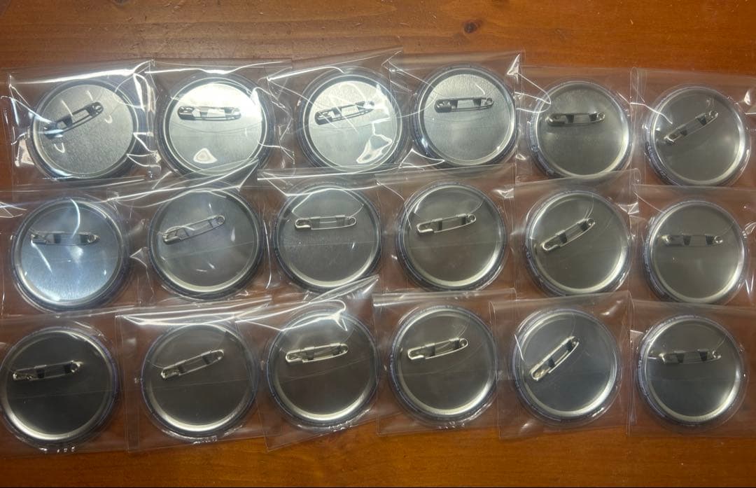 文豪ストレイドッグス文スト 太宰治 缶バッジ 大博覧会 18点 - メルカリ