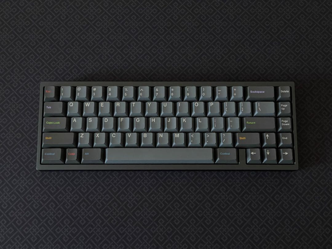 自作キーボード】 ai03 Design Studio VEGA 65%