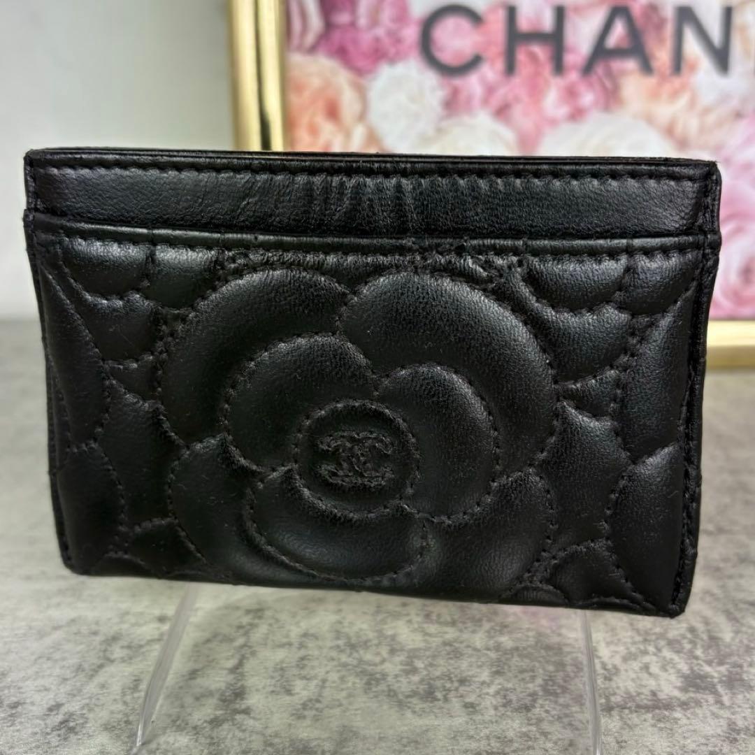 CHANEL シャネル　カメリア　ラムスキン　カードケース　パスケース CHANEL（シャネル） （新品・未使用品）シャネル CHANEL 19 マトラッセ