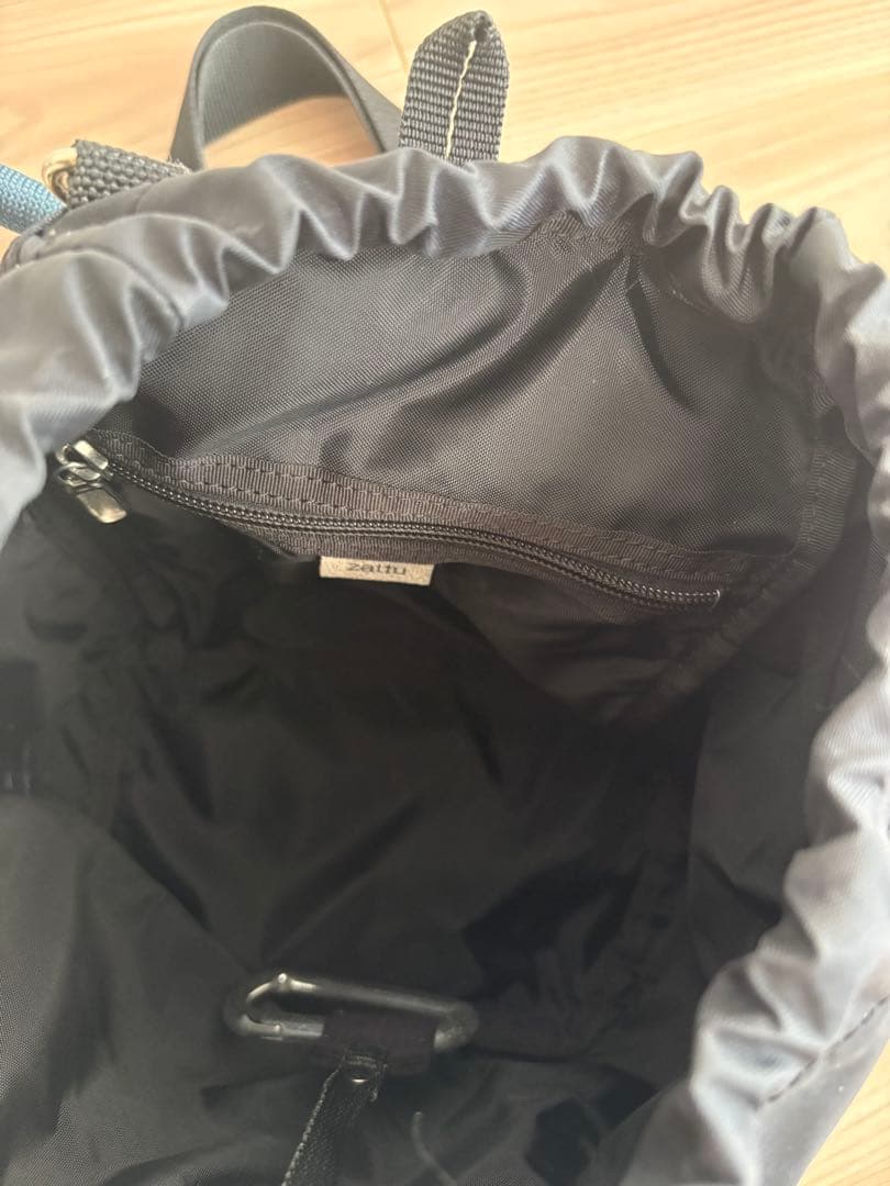 zattu \"LUGUN\" ブラック 巾着型ショルダーバッグ 黒