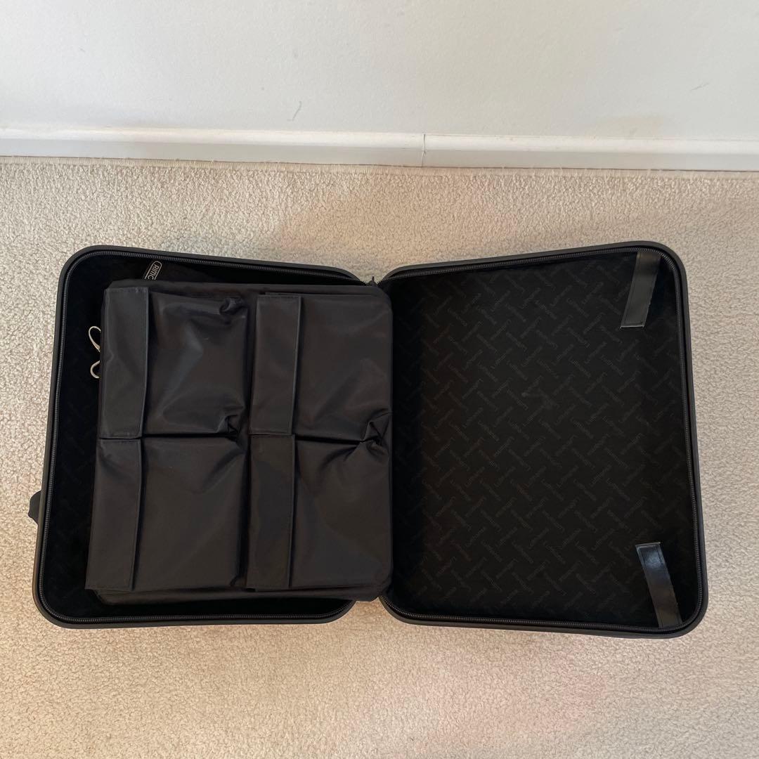 RIMOWA Lufthansa ノートブックケース 16L ワインレッド - メルカリ