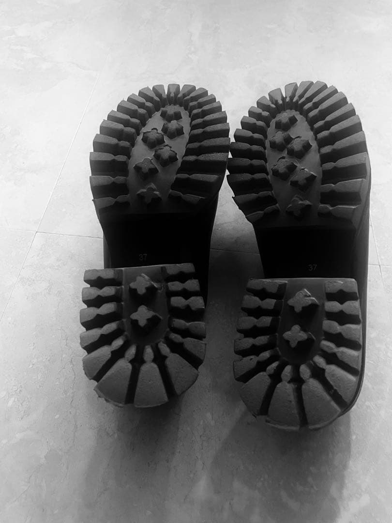 MANA（yuko imanshi）ミュールサボ