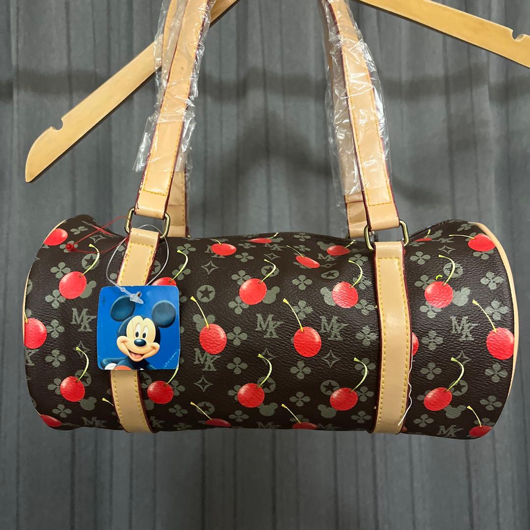 ディズニー　ミッキー　モノグラム　チェリー　バッグ ディズニー ミッキー モノグラム チェリー バッグ - メルカリ