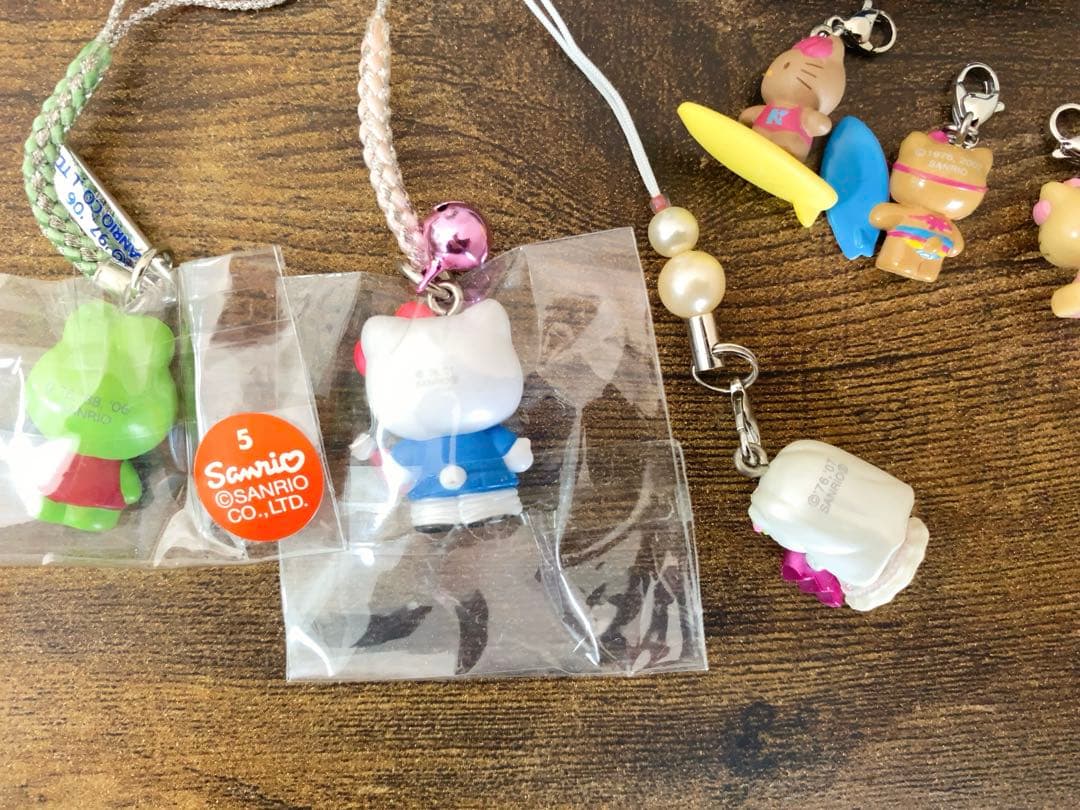 激レア】ご当地キティ 根付 ファスナーマスコット ストラップ 8個