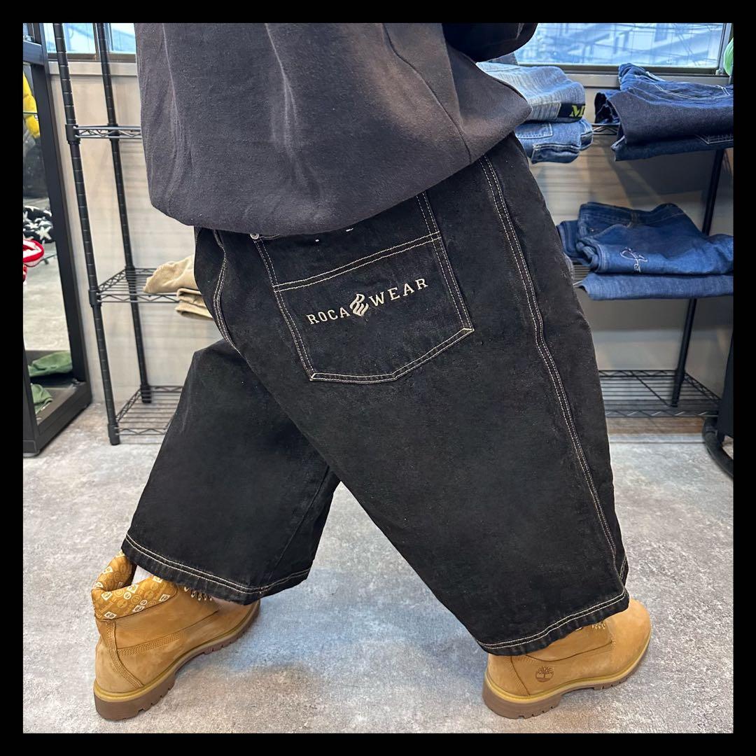 ROCA WEAR 極太バギー ブラック 刺繍ロゴ ヒップホップ デニムショーツ