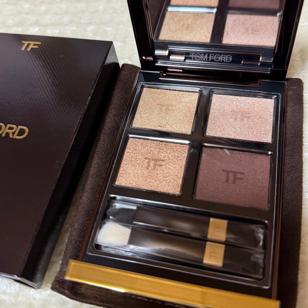 トムフォード ビューティ アイカラークォード 48 ピーチグラマー