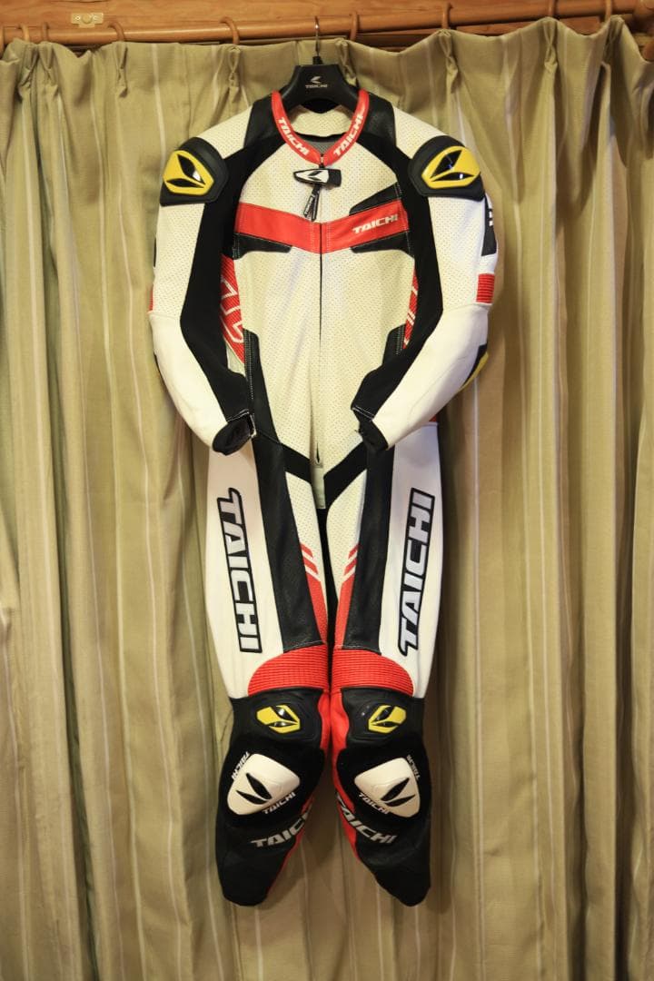 新品・未使用 RSタイチ GP-WRX R305 レザースーツ Mサイズ - メルカリ