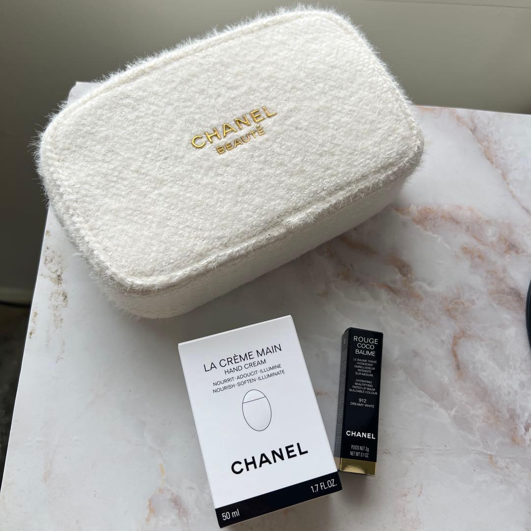 CHANEL 2024コフレ ハンドクリーム リップクリーム ポーチ CHANEL 2024コフレ ハンドクリーム リップクリーム ポーチ CHANEL 2024
